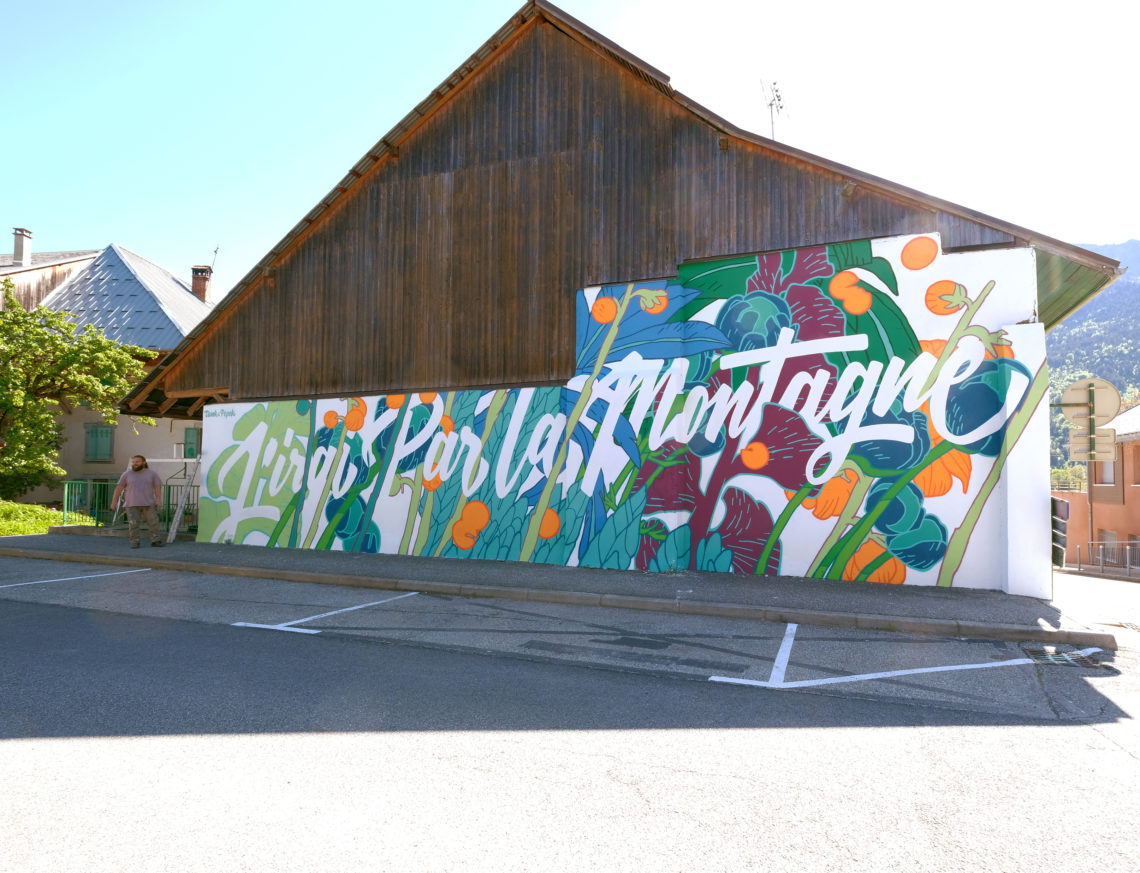 par-la-montagne-fresque-tank-popek-flore-vegetal-decoration-artiste-muraliste